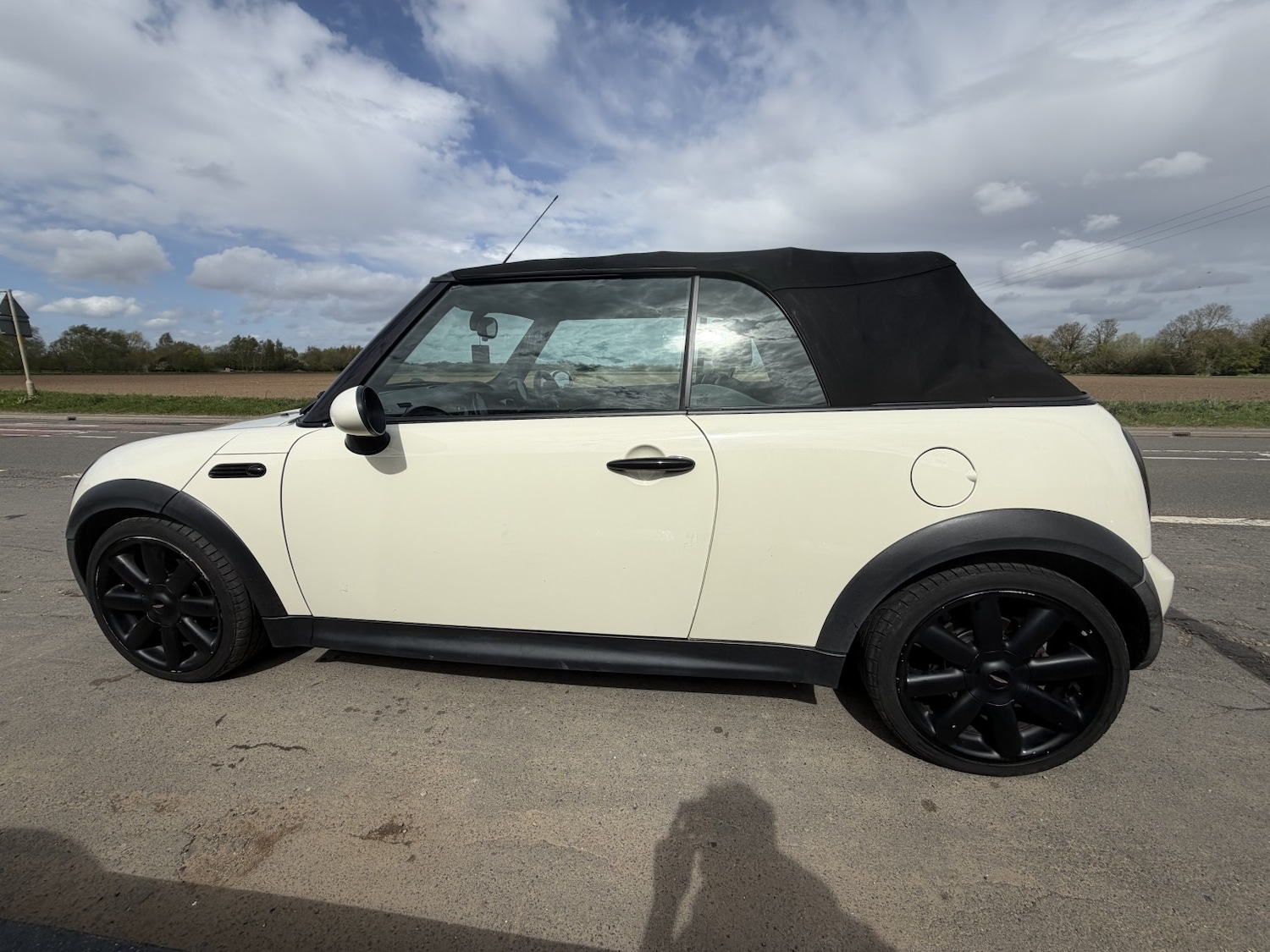 Used MINI Convertible 2008 for sale - 78213489: Photo 8