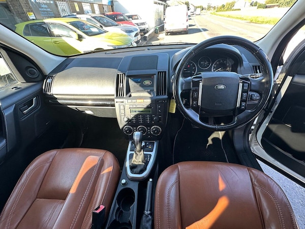 Used Land Rover Freelander 2 2011 for sale - 76093671: Photo 16