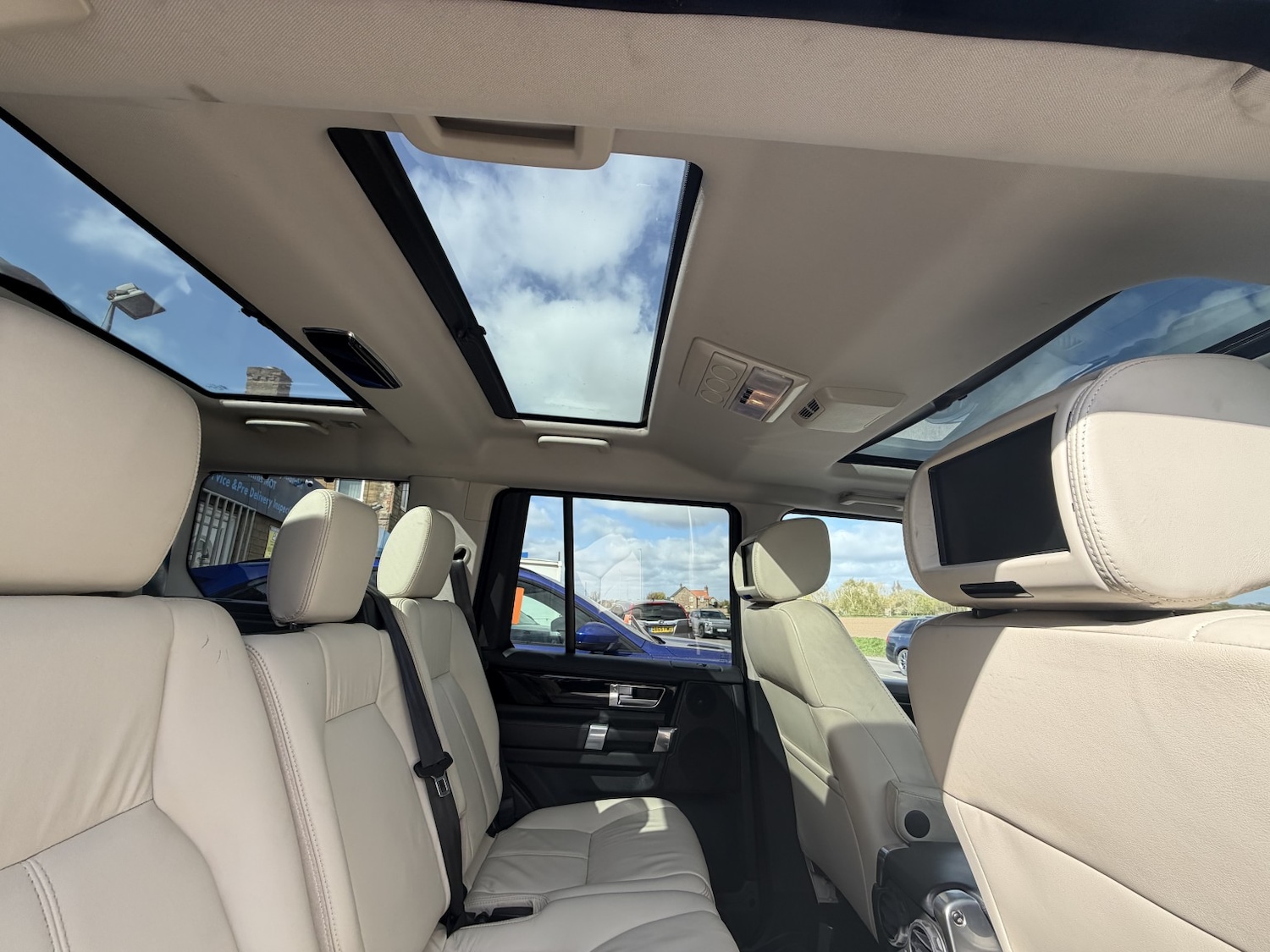 Used Land Rover Discovery 4 2014 for sale - 78112165: Photo 17