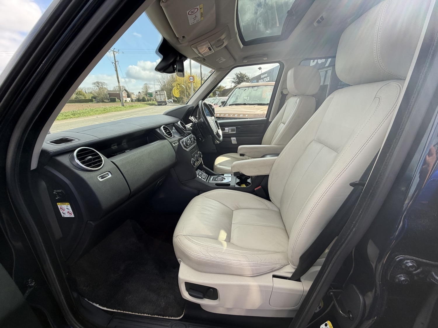 Used Land Rover Discovery 4 2014 for sale - 78112165: Photo 19