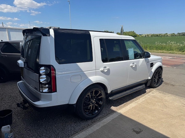 Used Land Rover Discovery 4 2015 for sale - 74518737: Photo 13