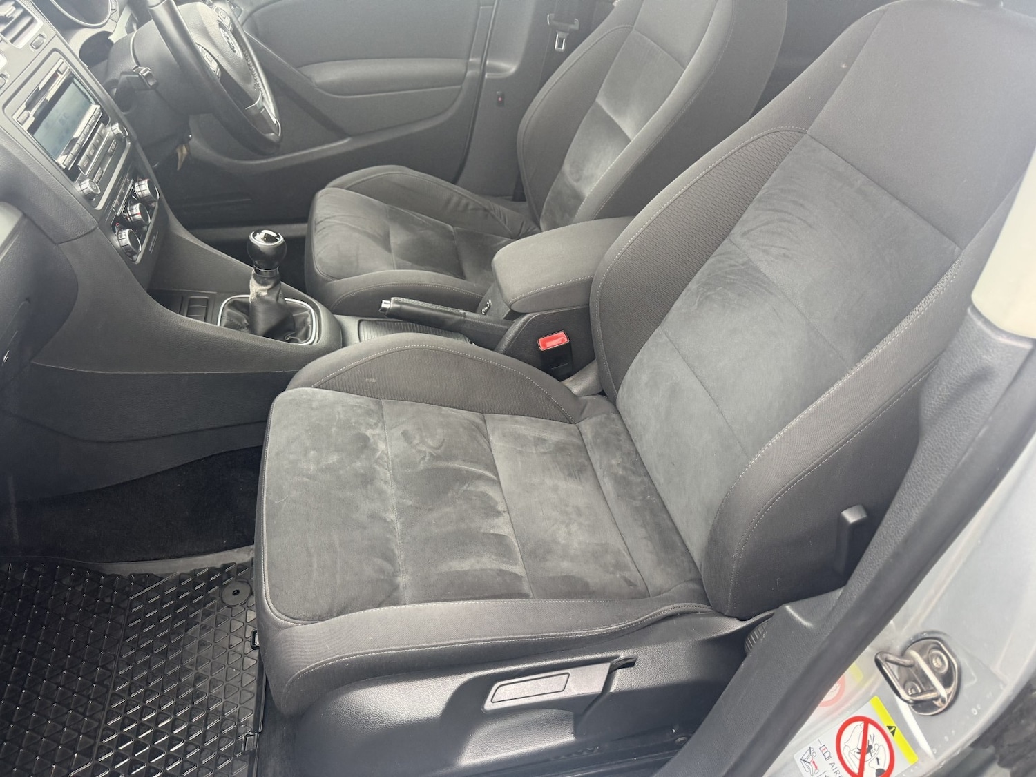 Used Volkswagen Golf 2010 for sale - 77289220: Photo 18