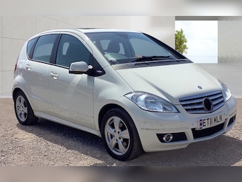 Used Mercedes-Benz A-Class 2011 for sale - 79060146: Photo