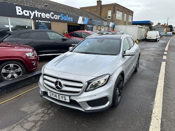 Mercedes-Benz - GLA