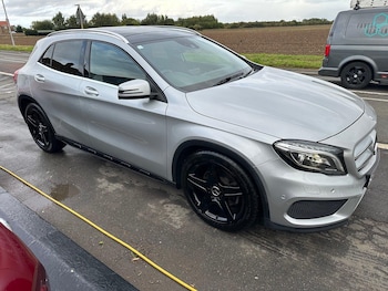 Used Mercedes-Benz GLA 2014 for sale - 76058099: Photo 4