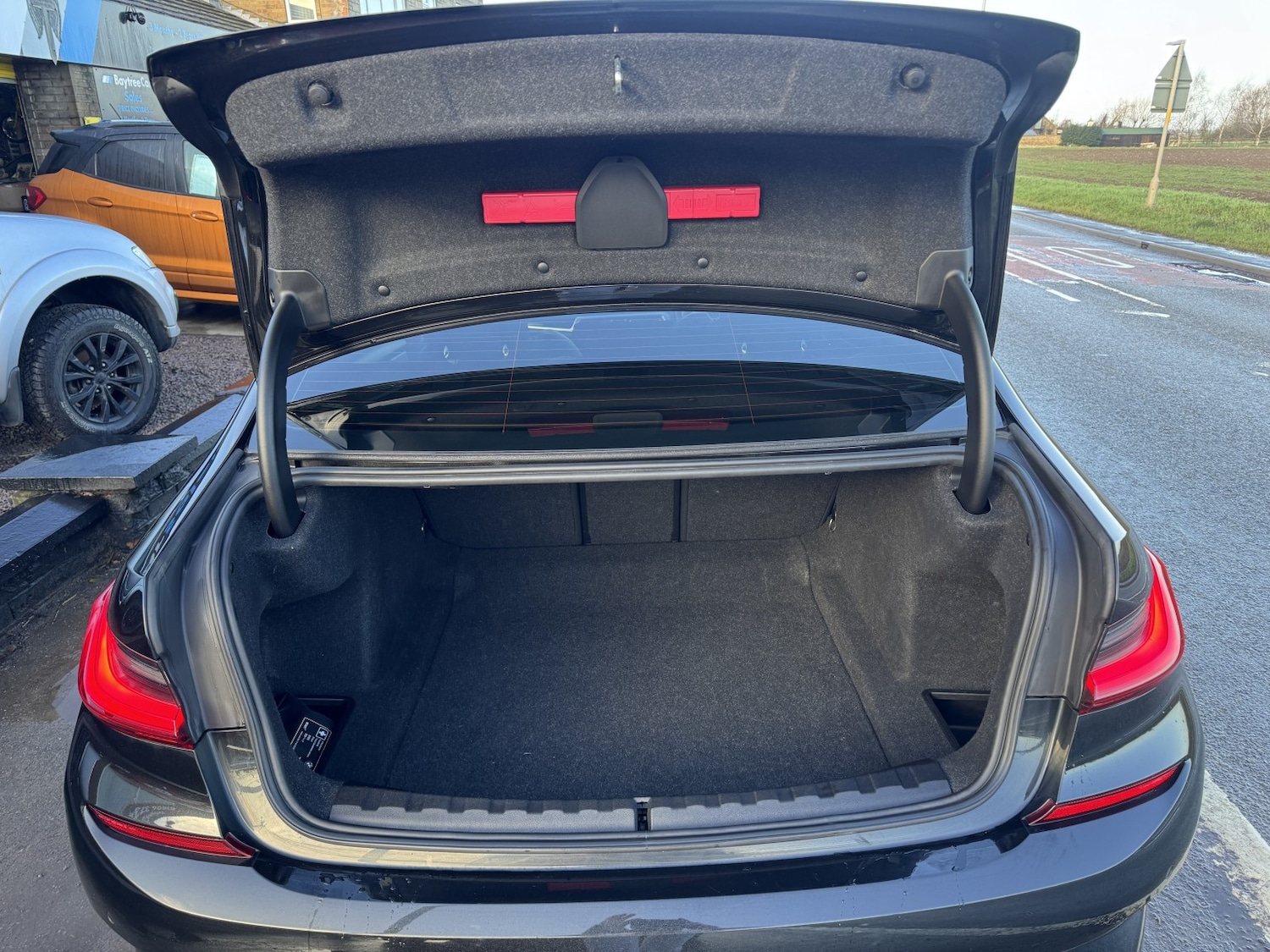 Used BMW 3 Series 2019 for sale - 77391922: Photo 14