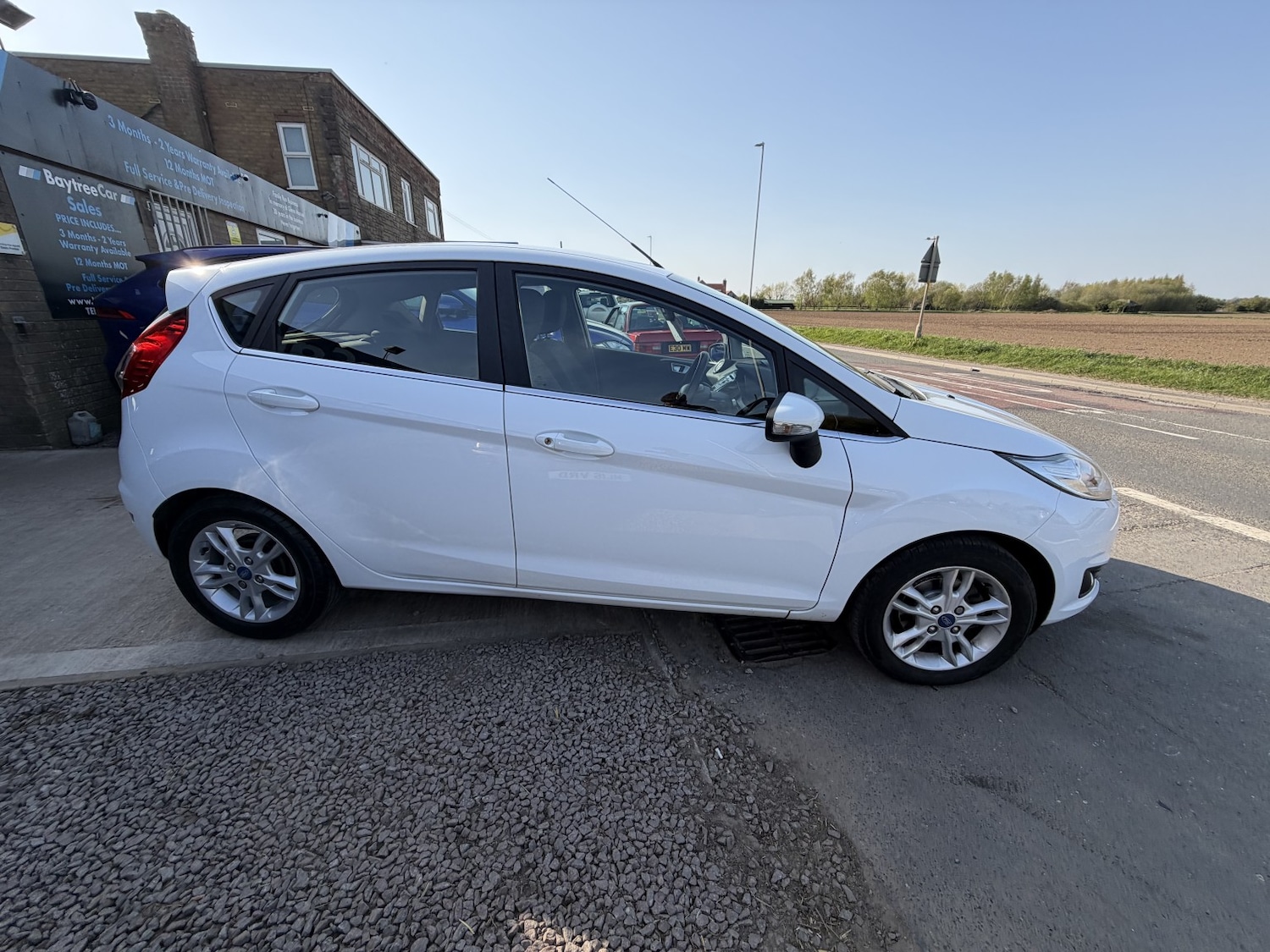 Used Ford Fiesta 2015 for sale - 78168726: Photo 4