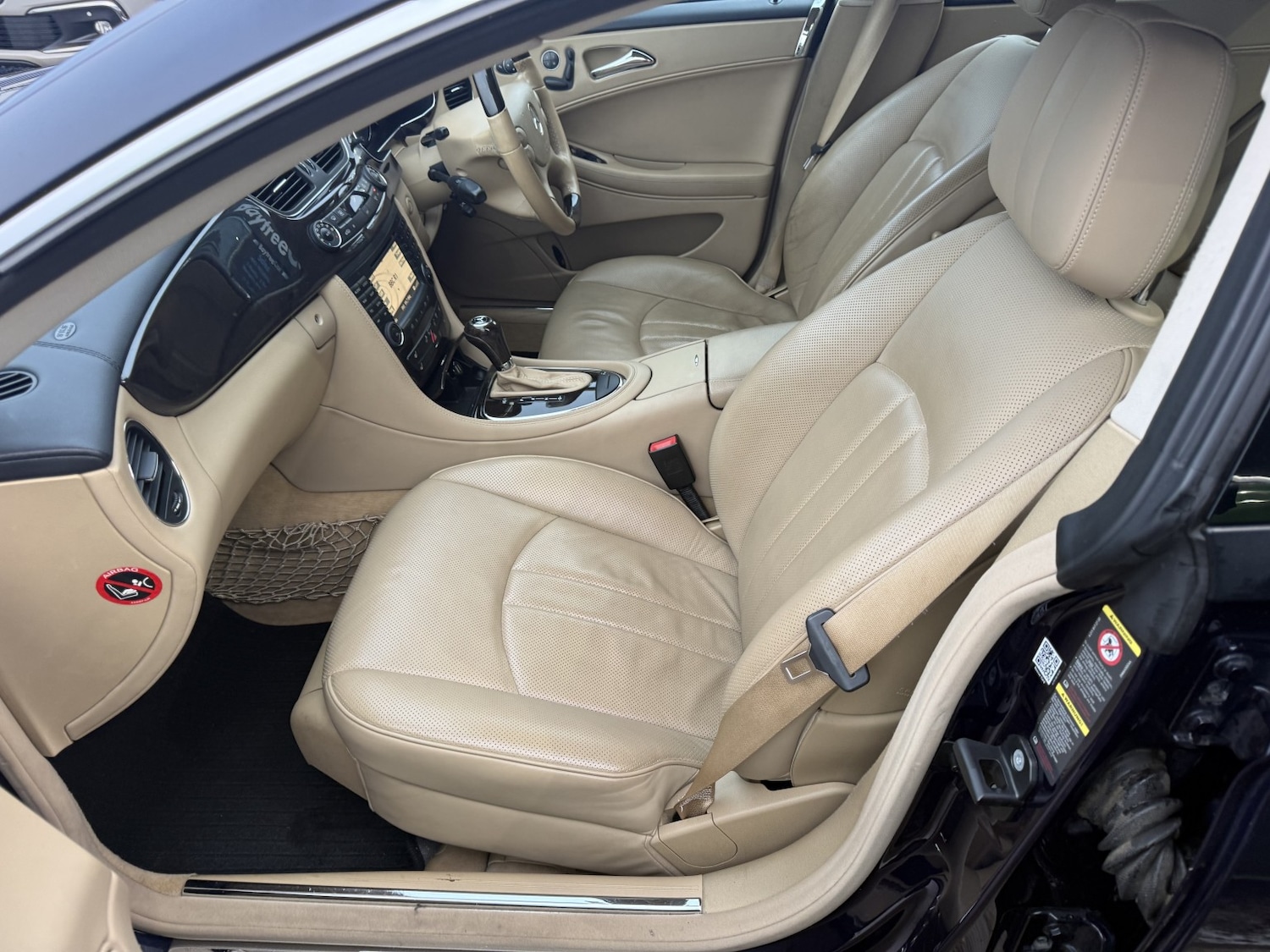 Used Mercedes-Benz CLS 2007 for sale - 77118574: Photo 6