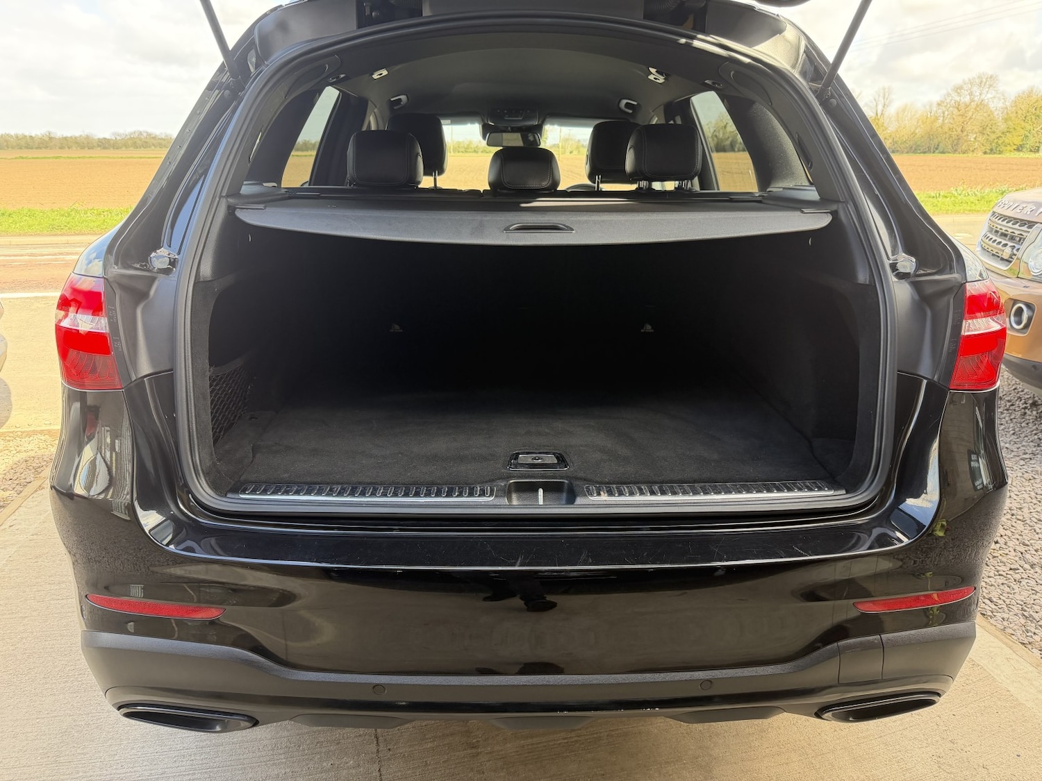 Used Mercedes-Benz GLC 2016 for sale - 78057080: Photo 8