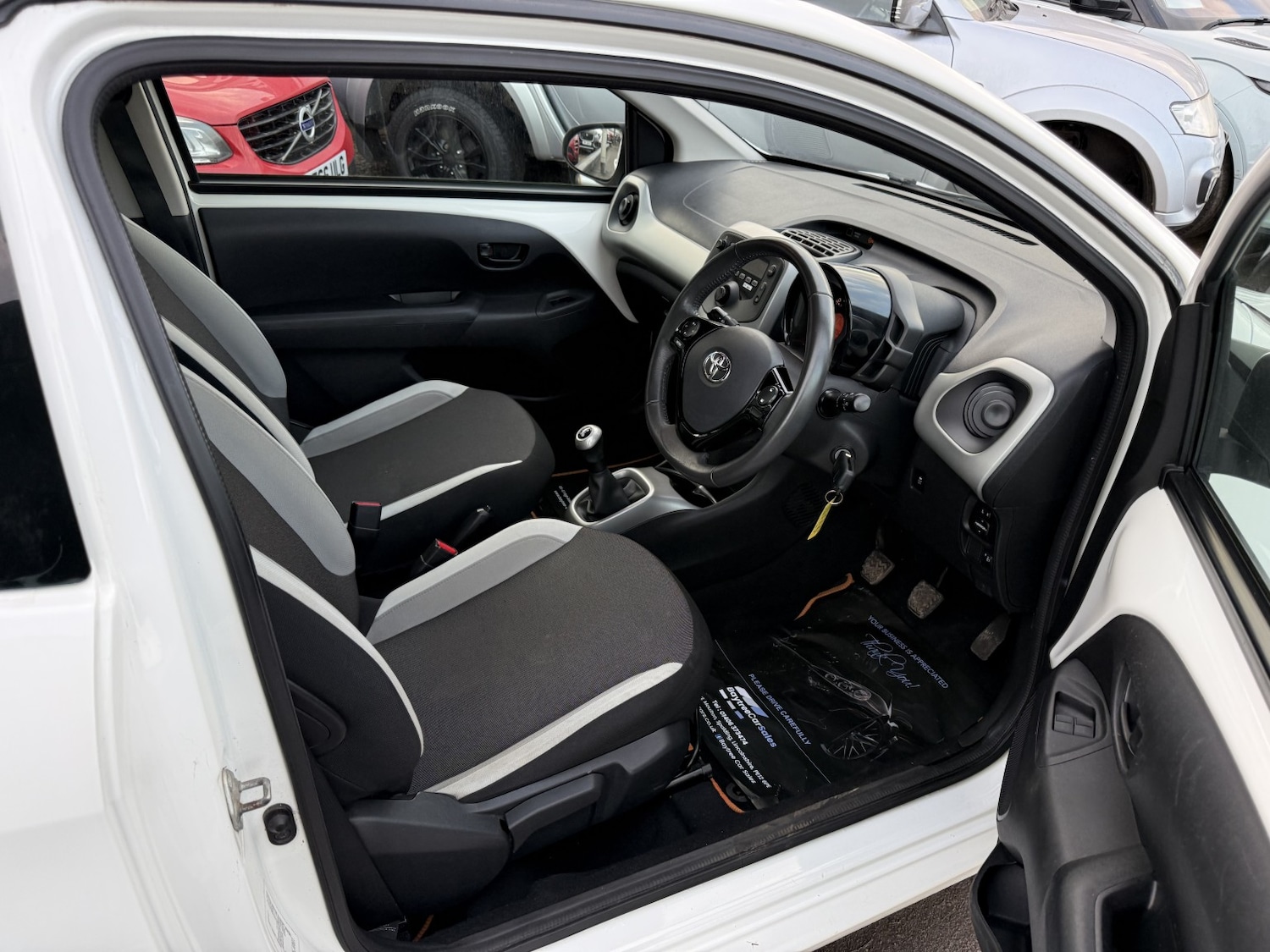 Used Toyota AYGO 2014 for sale - 77173088: Photo 12