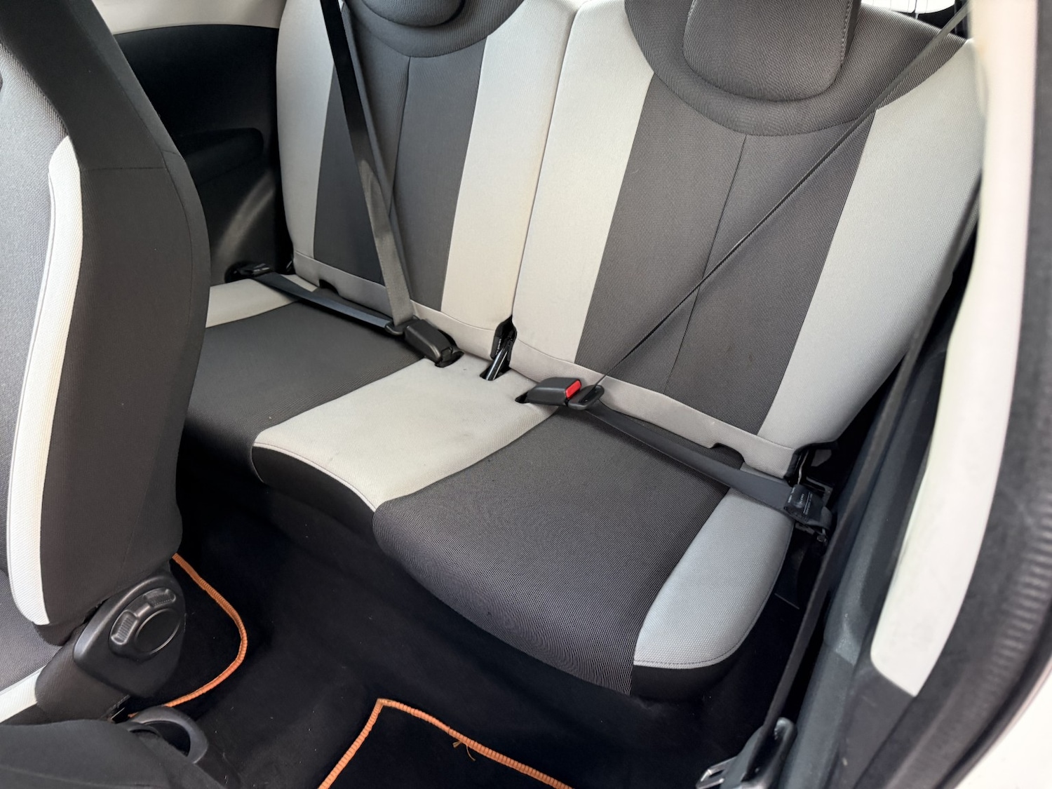 Used Toyota AYGO 2014 for sale - 77173088: Photo 16