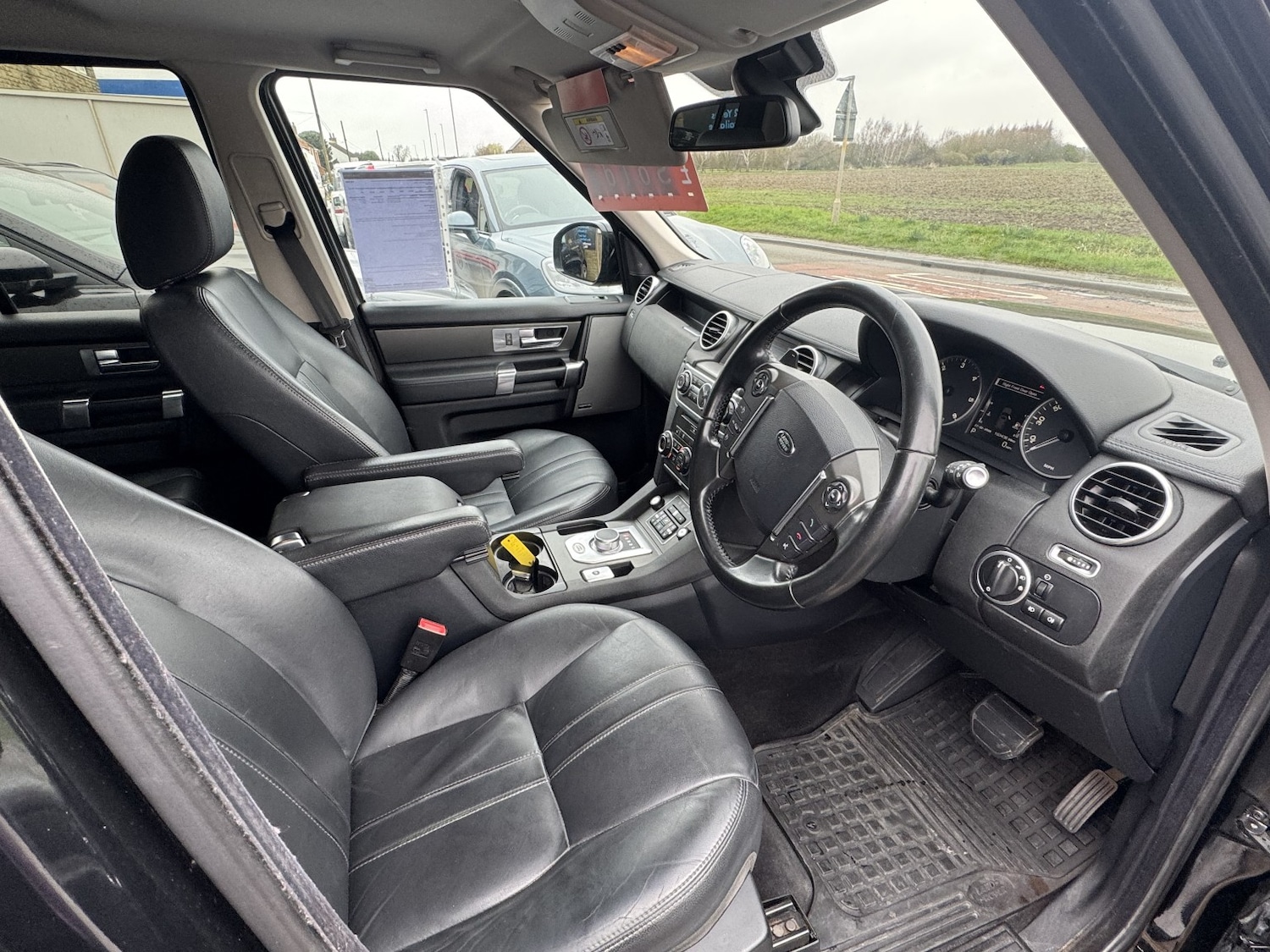 Used Land Rover Discovery 4 2016 for sale - 77687654: Photo 13