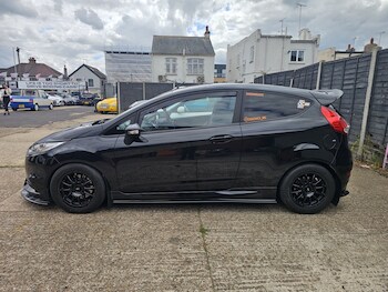 Used Ford Fiesta 2014 for sale - 78826037: Photo