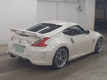 Used Nissan 370 Z 2010 for sale - 79042145: Photo