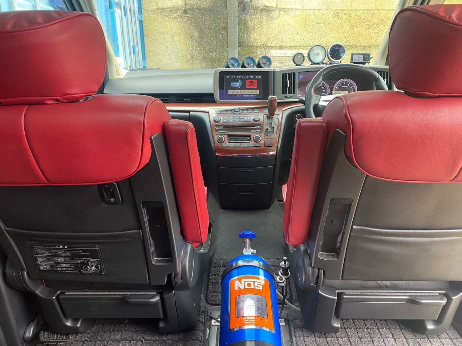 Used Nissan Elgrand 2018 for sale - 77781589: Photo 12