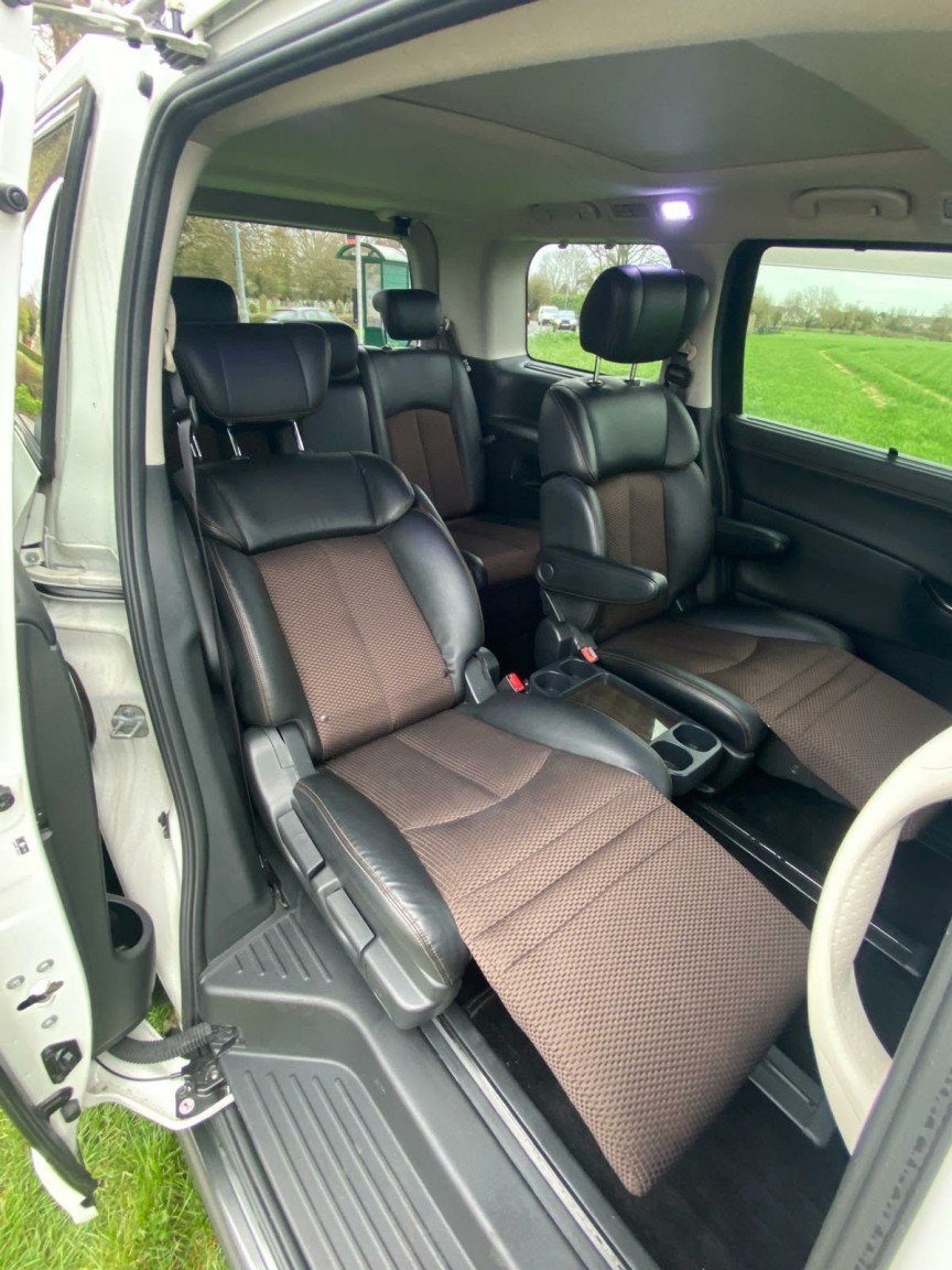 Used Nissan Elgrand 2025 for sale - 77921406: Photo 10