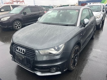 2014 - 1.4 TFSI Urban Racer Edition 2-Door