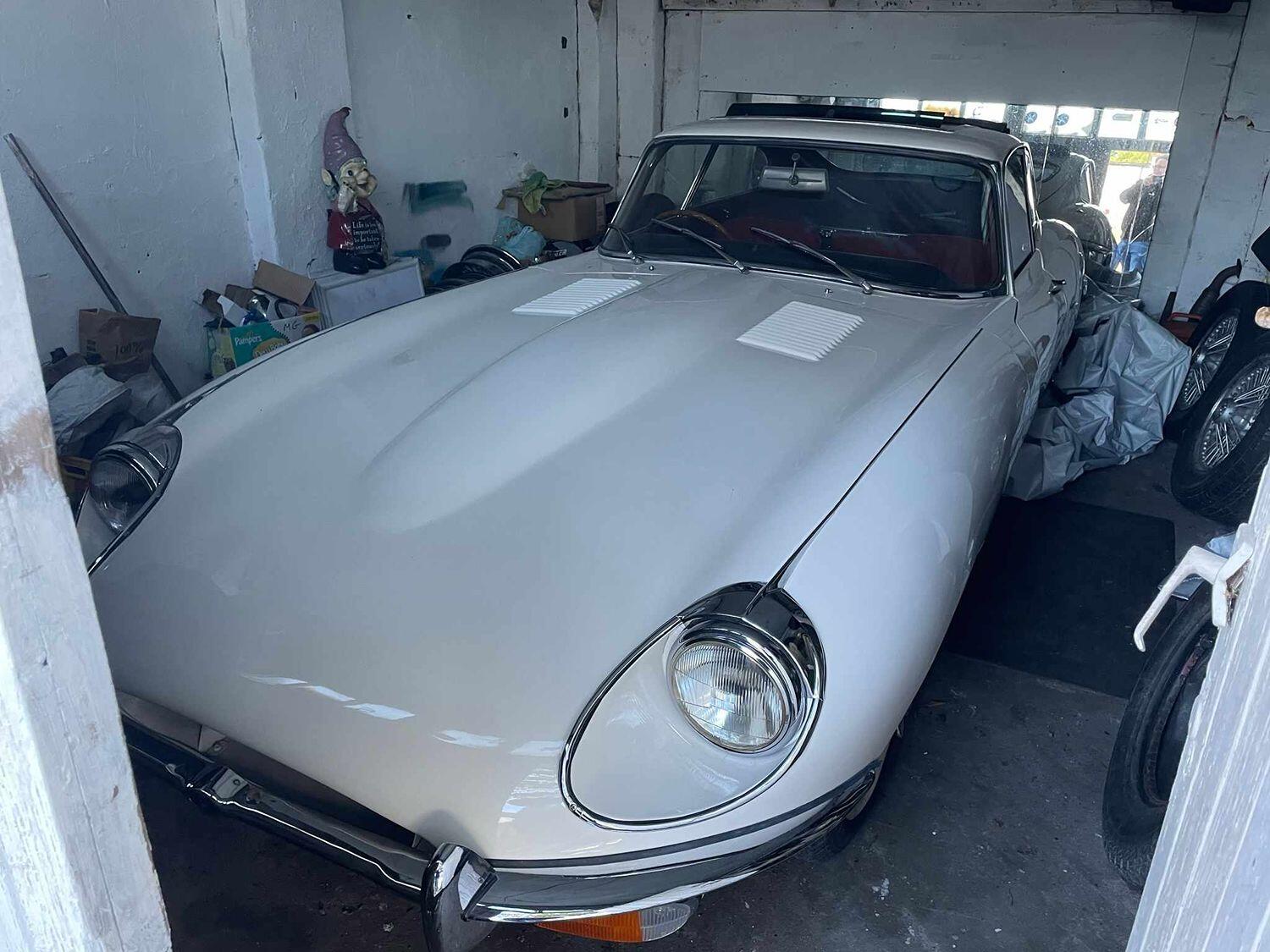 Used Jaguar E-Type 1984 for sale - 76817523: Photo 14