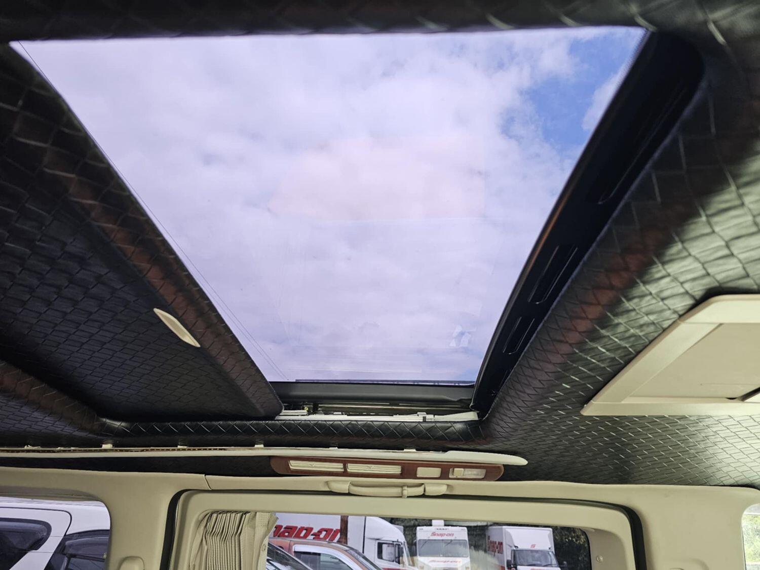 Used Nissan Elgrand 2025 for sale - 76793969: Photo 11