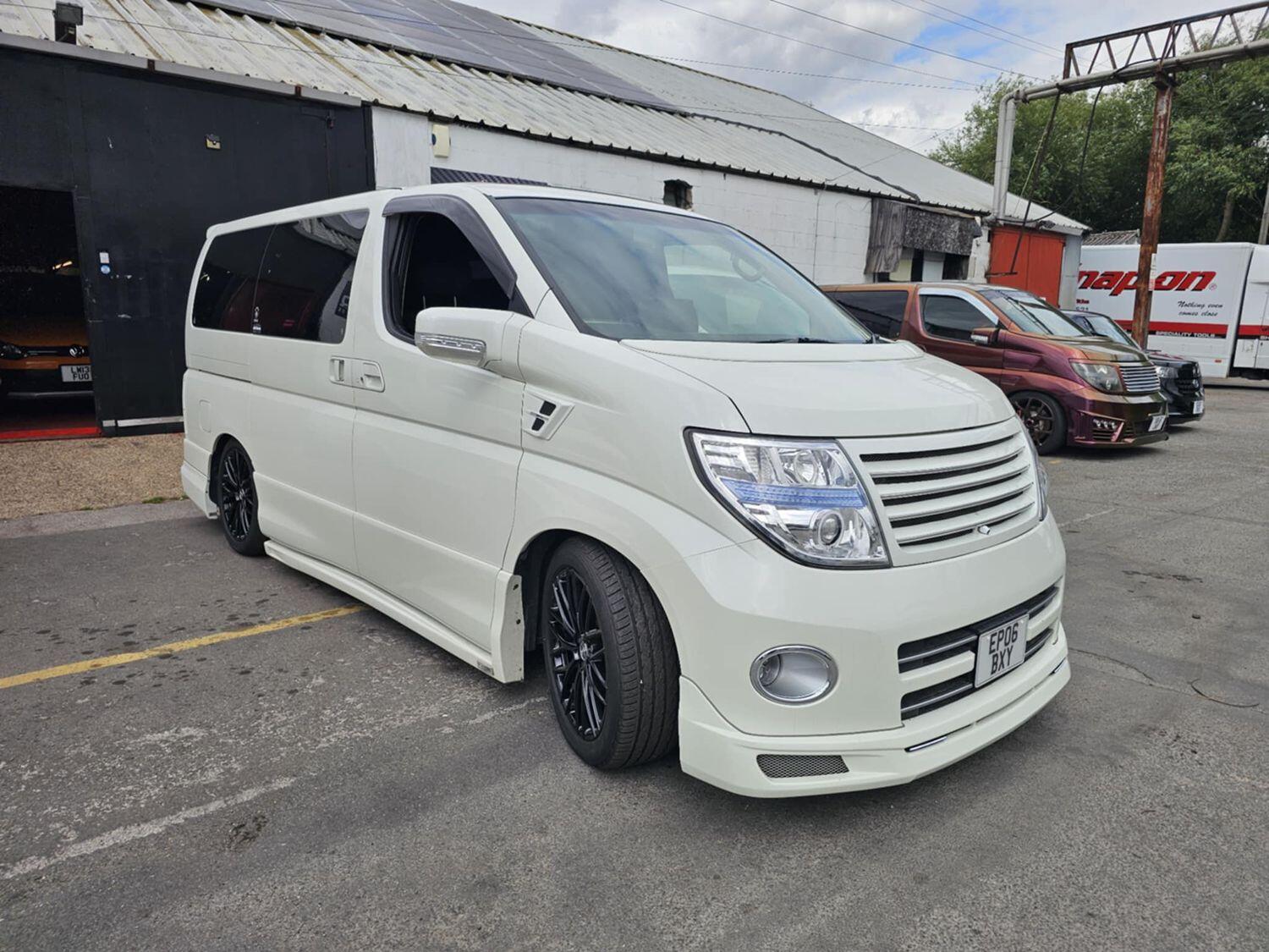 Used Nissan Elgrand 2025 for sale - 76793969: Photo 4