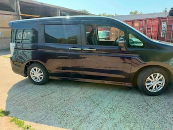 Used Honda Stepwagon 2012 for sale - 79404963: Photo