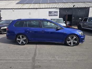 Used Volkswagen Golf 2018 for sale - 75677138: Photo