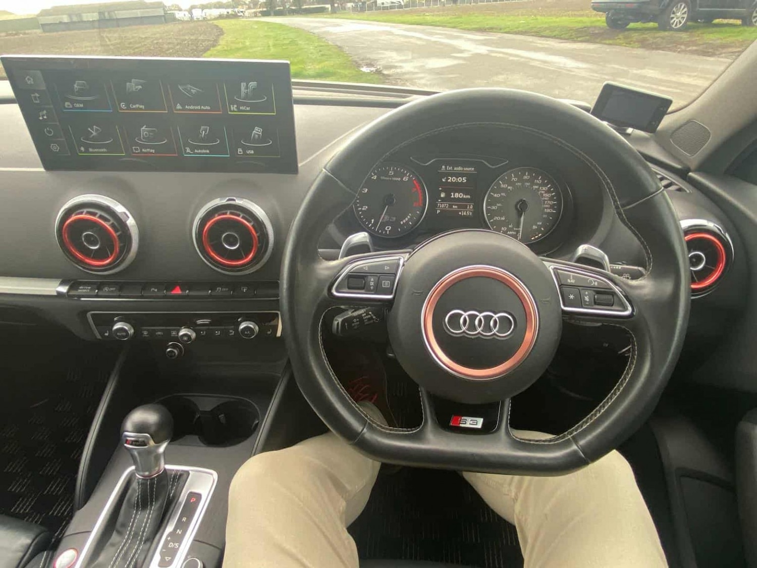 Used Audi S3 2014 for sale - 76793972: Photo 15