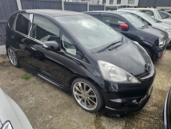 Used Honda Fit 2008 for sale - 78300499: Photo