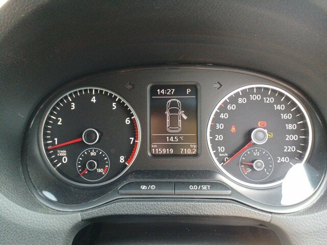 Used Volkswagen Polo 2003 for sale - 76769215: Photo 6