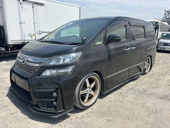 Used Toyota Vellfire 2014 for sale - 79042132: Photo