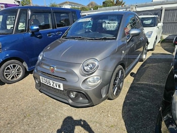 Used Abarth 595 2016 for sale - 79042144: Photo
