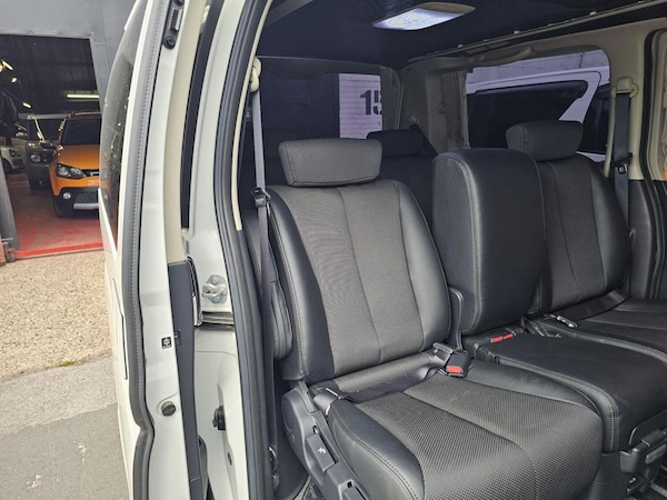 Used Nissan Elgrand 2025 for sale - 75740425: Photo 12