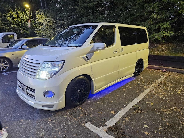 Used Nissan Elgrand 2025 for sale - 75740425: Photo 1