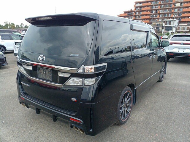 Used Toyota Vellfire 2026 for sale - 77881047: Photo 2