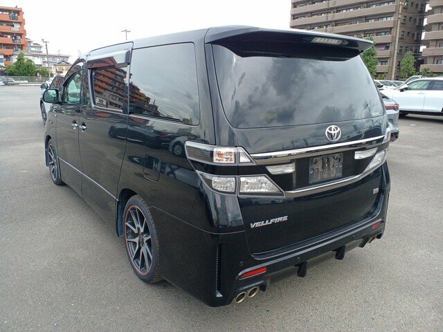 Used Toyota Vellfire 2026 for sale - 77881047: Photo 4