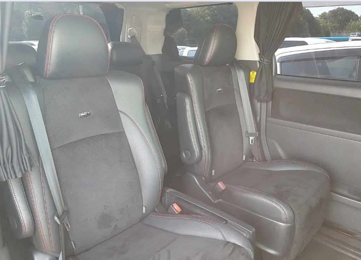 Used Toyota Vellfire 2026 for sale - 77881047: Photo 8