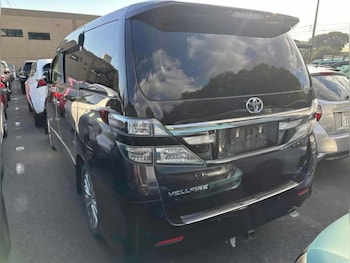 Used Toyota Vellfire 2012 for sale - 79042148: Photo