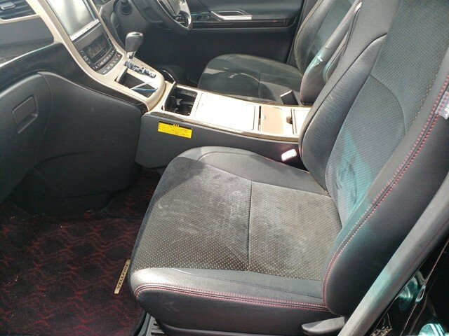 Used Toyota Vellfire 2025 for sale - 77590094: Photo 12