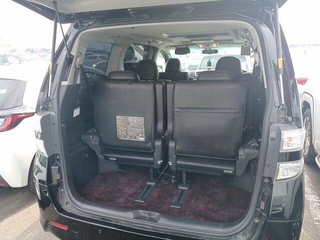 Used Toyota Vellfire 2025 for sale - 77590094: Photo 16