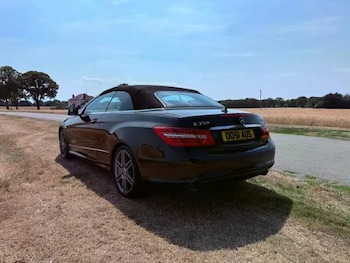 Used Mercedes-Benz E Class 2010 for sale - 79252873: Photo