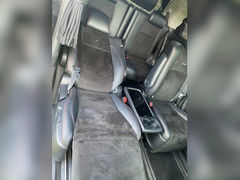 Used Toyota Vellfire 2013 for sale - 79042121: Photo