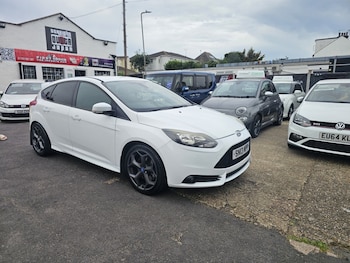 Used Ford Focus 2013 for sale - 79042152: Photo