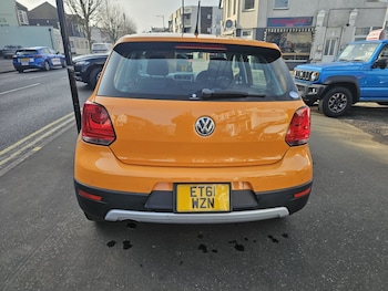 Used Volkswagen Polo 2011 for sale - 77807110: Photo