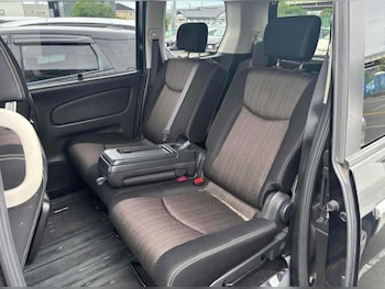 Used Nissan Serena 2014 for sale - 79042127: Photo