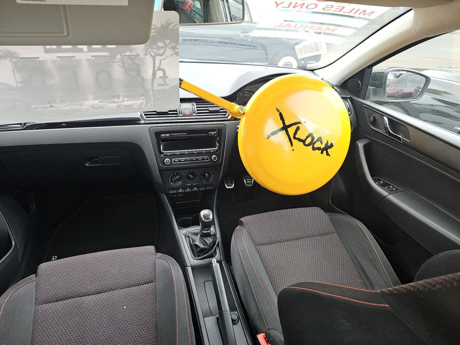 Used Skoda Rapid 2014 for sale - 76387354: Photo 14