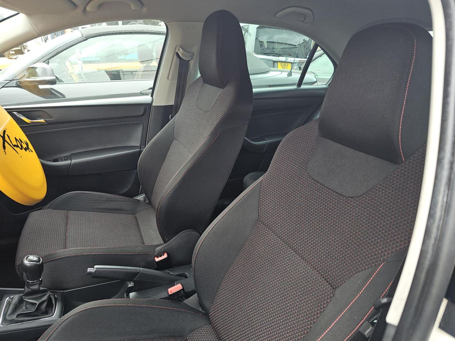 Used Skoda Rapid 2014 for sale - 76387354: Photo 8