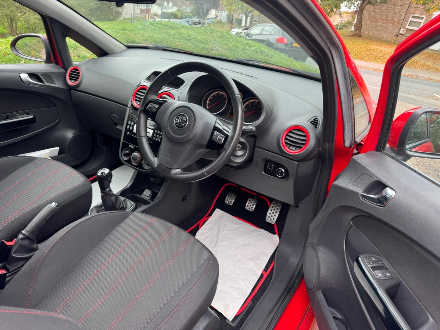 Used Vauxhall Corsa 2011 for sale - 76716885: Photo 13