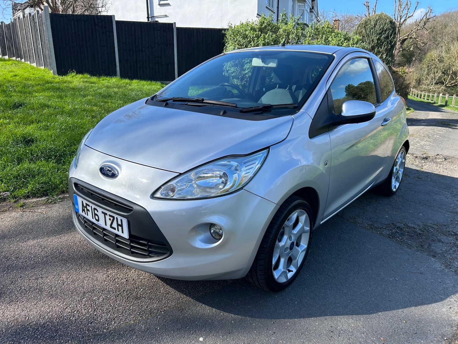Used Ford Ka for sale - 77892076: Photo 2