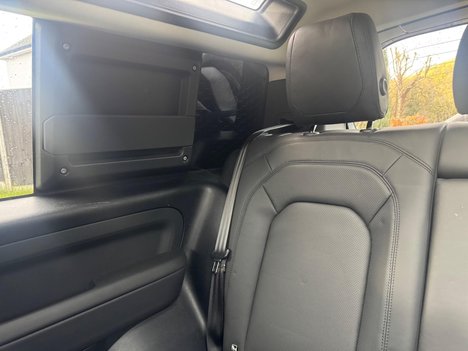 Used Land Rover Defender 2022 for sale - 76716882: Photo 14