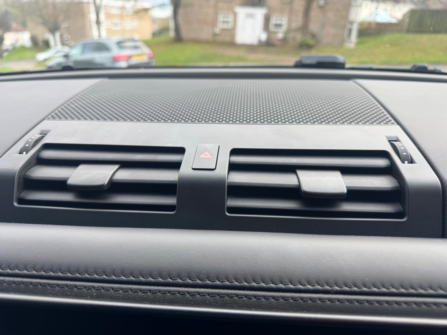 Used Land Rover Defender 2022 for sale - 76716882: Photo 20